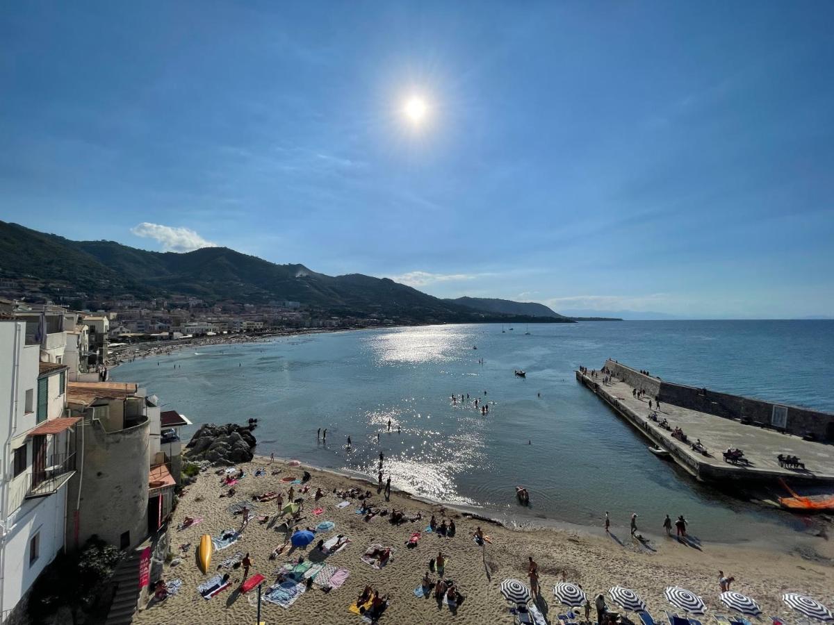 Apartamento Il Balcone Al Molo Cefalú Exterior foto