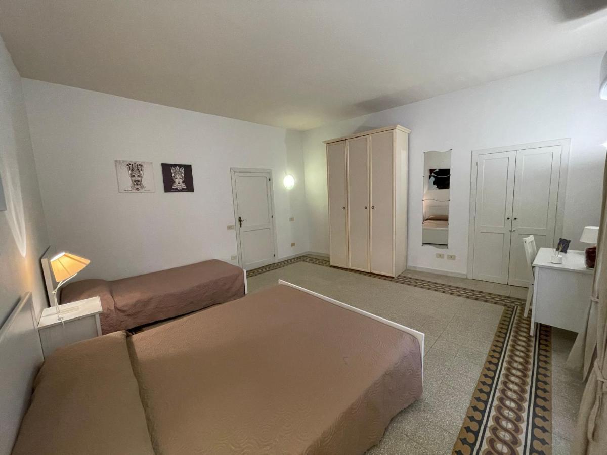 Apartamento Il Balcone Al Molo Cefalú Exterior foto